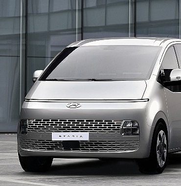 hyundaiden-yeni-bir-mpv-hamlesi-225-beygirlik-staria-hibrit.jpg