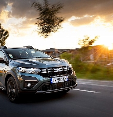 dacia-sandero-stepway-b-suv-segmentinde-zirvede.jpg