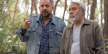 netflix-ata-demirer-ugur-yucelin-20-martta-yayinlanacak-bir-ihtimal-daha-varin-fragmanini-paylasti.jpg
