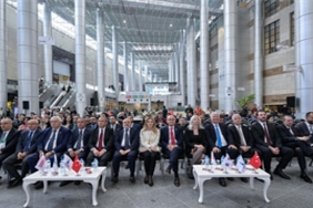 dogaltasa-hayat-veren-genc-tasarimcilar-odullerini-aldi.jpg