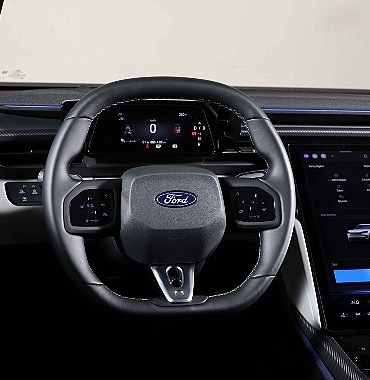 elektrigin-ford-cagi-basliyor-ford-turkiye-siradisi-elektrikli-yeni-binek-ve-ticari-araclarini-tanitti.jpg