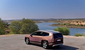hyundai-ioniq-9-euro-ncapten-bes-yildiz-aldi.jpg