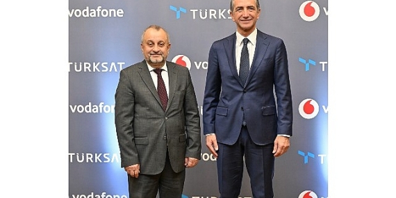 turksat-ve-vodafonedan-fiber-altyapida-stratejik-is-birligi.jpg