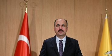 baskan-altay-dar-gelirli-ve-yeni-bebek-sahibi-olan-ailelerimize-12-ay-boyunca-aylik-2-bin-lira-destek-verecegiz.jpg