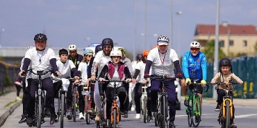 beylikduzunde-pedallar-saglik-icin-dondu.jpg