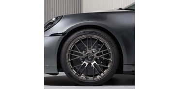 pirelli-p-zero-r-motor-sporlari-dnasini-porsche-911-turbo-se-tasiyor.jpg