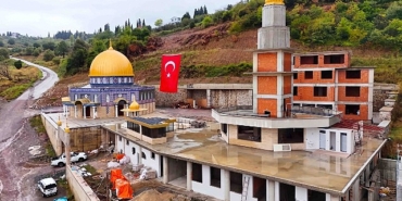 Karamürsel Aksa Camii Büyükşehir’le yükseliyor